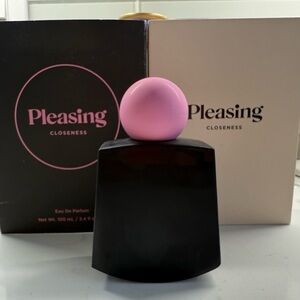 Pleasing Closeness Eau de Parfum - Pink and Black - full size